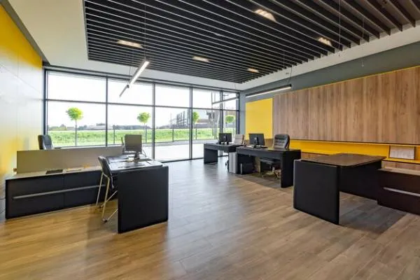 spc flooring Dubai