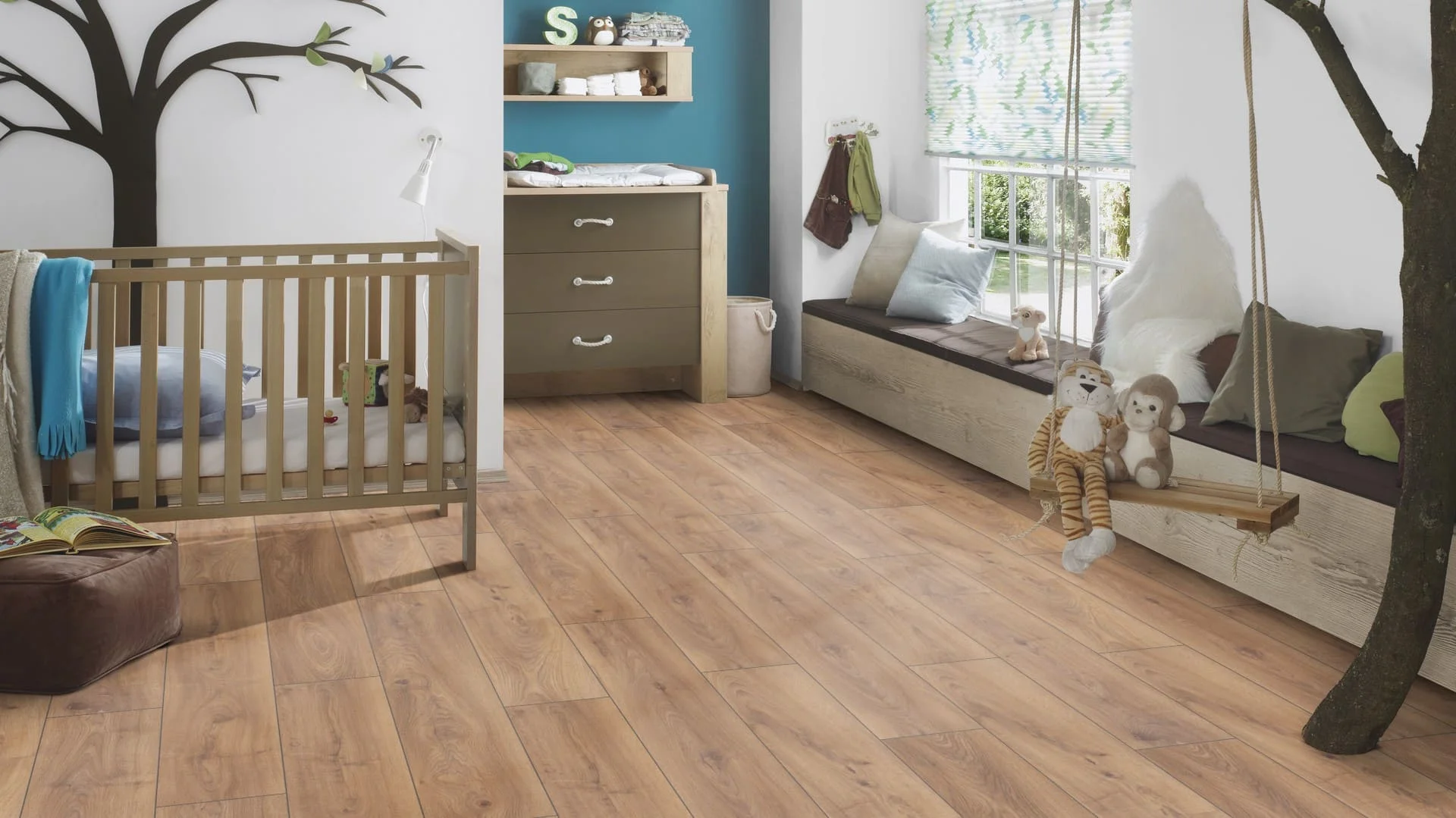 wooden flooring Dubai