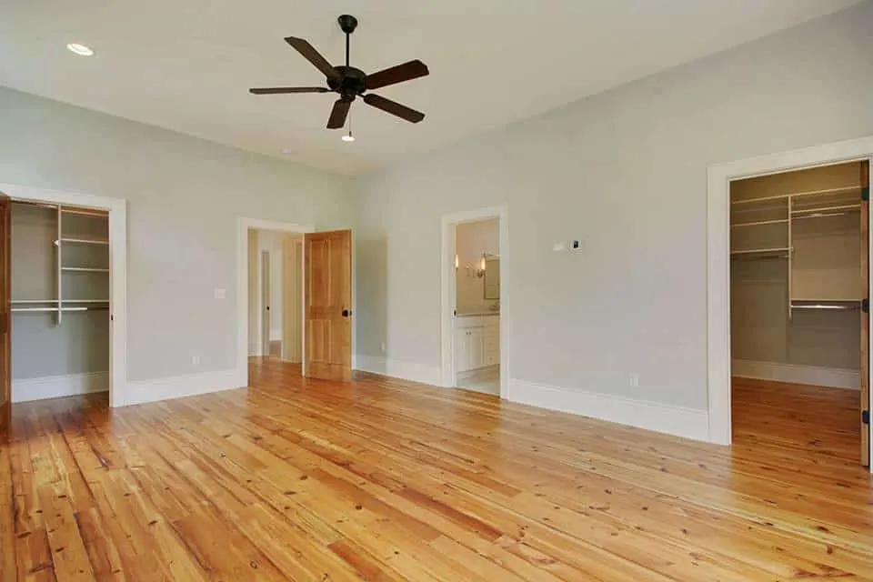 wooden flooring Dubai